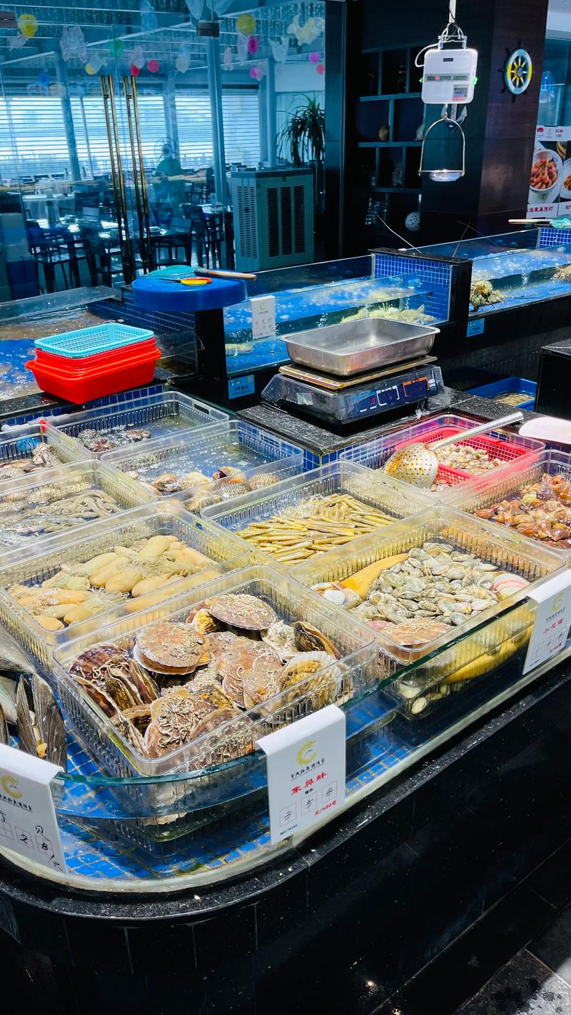 海鲜池定做,水产店海鲜池,海鲜大排档,海鲜自助餐厅,海鲜姿造